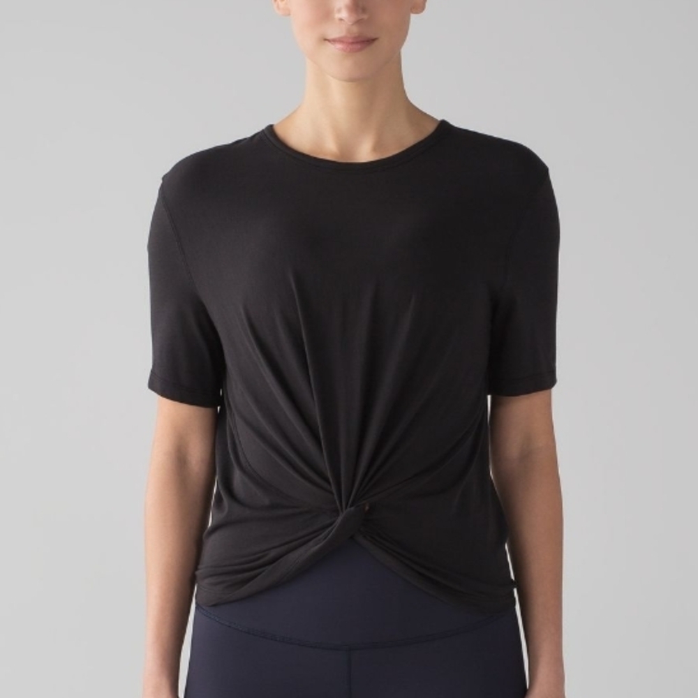 Lululemon Crescent T-shirt Sz4